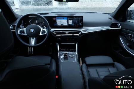 BMW M340i xDrive 2023, intérieur